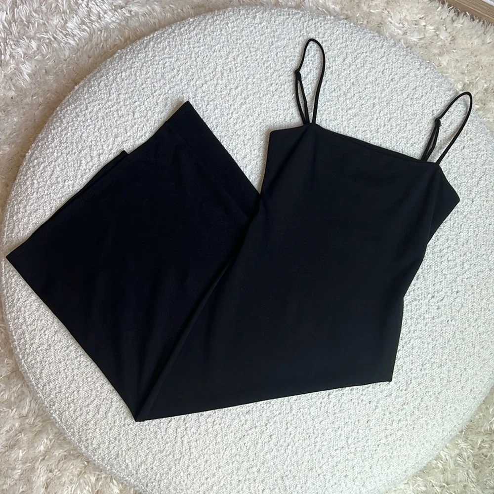 Lovers and Friends Skylar Midi in Black, size XS, Worn Once, Perfect Condition - Picture 4 of 9